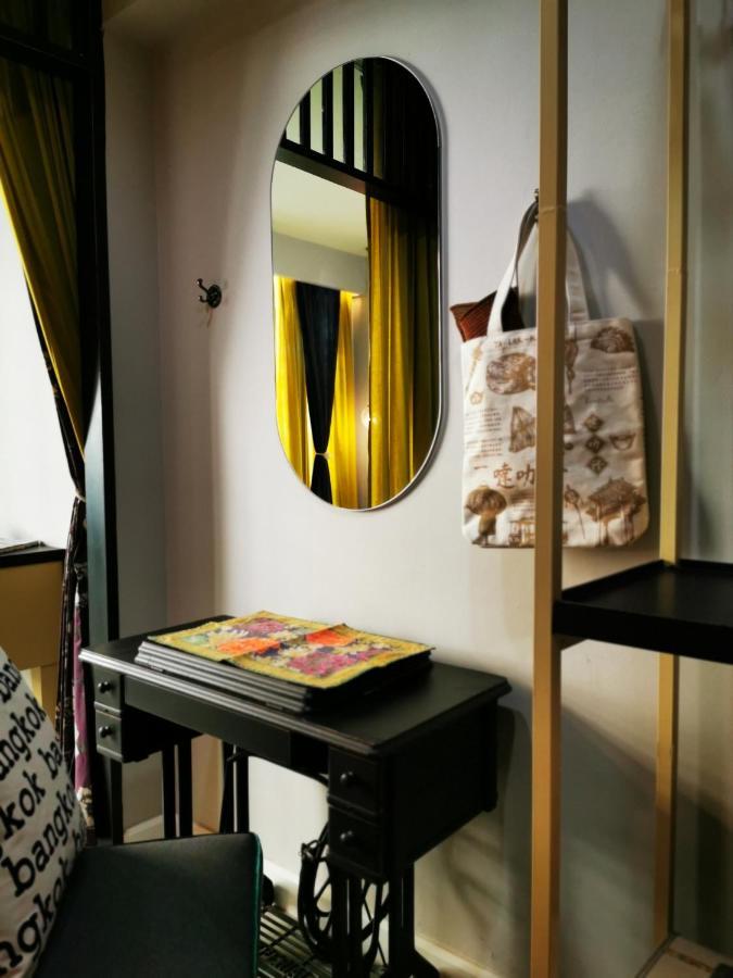 Bed and Breakfast Chomm House Бангкок Екстер'єр фото